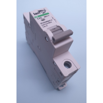 DIN RAIL LOW VOLTAGE DC CIRCUIT BREAKER 40 AMP