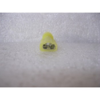 NYLON YELLOW FEMALE SPADE TERMINAL 25 PCS